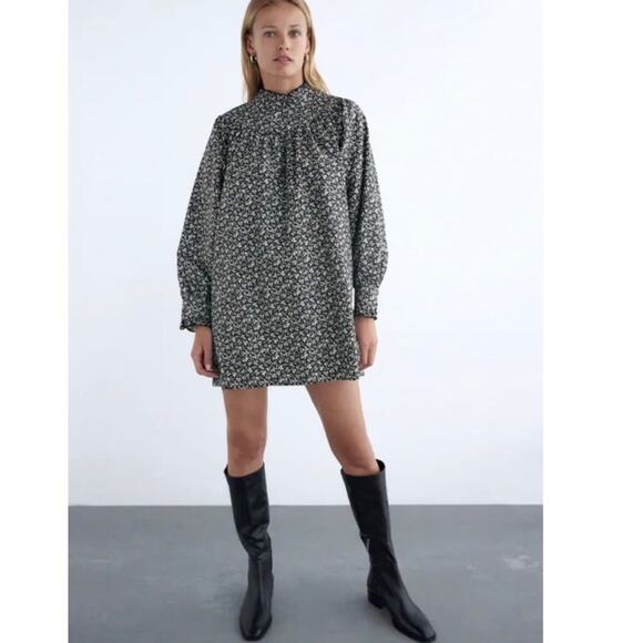 Zara Dresses & Skirts - NWOT Zara Black White Printed Poplin Dress.